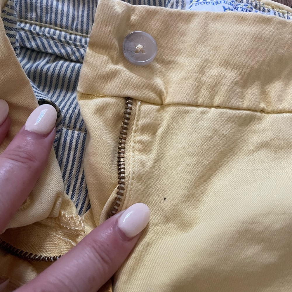 Southern Tide 5” Caroline Shorts - Picture 5 of 5